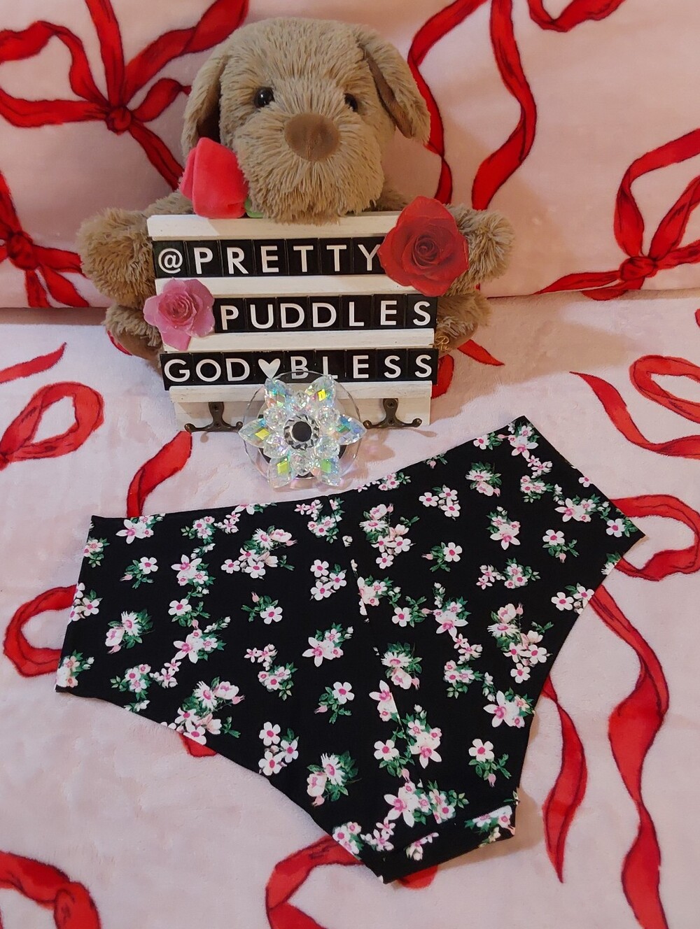 🌸 Sexy Illusions by Victoria's Secret Floral Print No-Show Cheeky Panty 🌸 - Picture 2 of 11